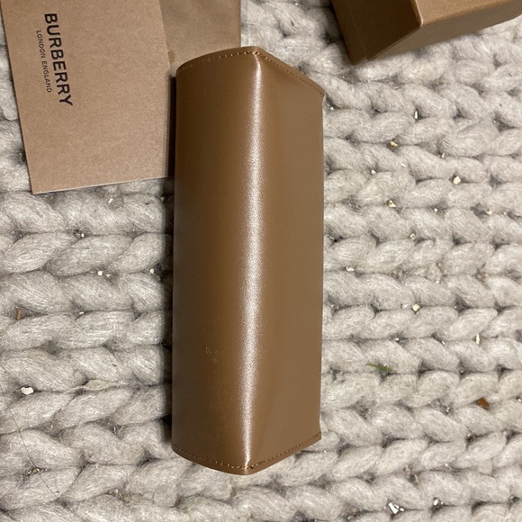 Burberry Leather Brown Glasses Case and Box with Paperwork - Picture 4 of 6